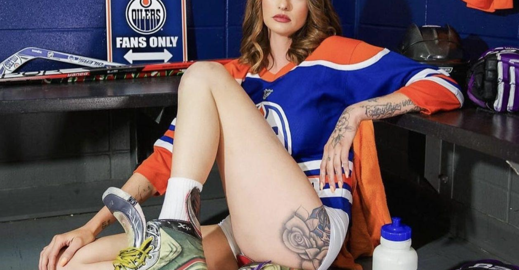 Oilers Fan Flash Not Censored: A Deep Dive into a Beloved Tradition